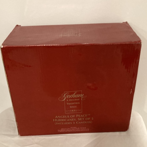 Gorham Angels Of Peace Hurricanes, Set Of 2 (Includes 2 Candels) - Picture 2 of 9